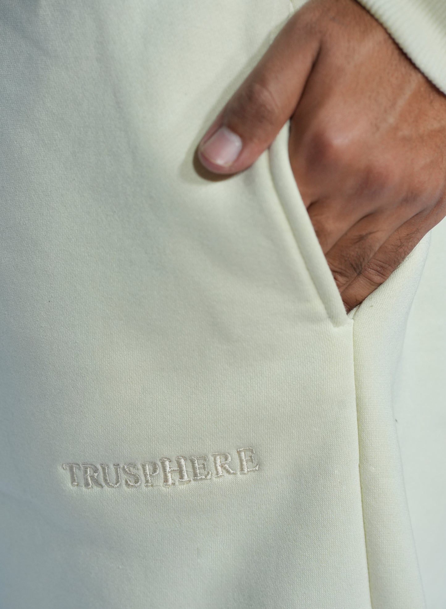 Trusphere Aura Series 01 – 450GSM Buggy Fleece Pant