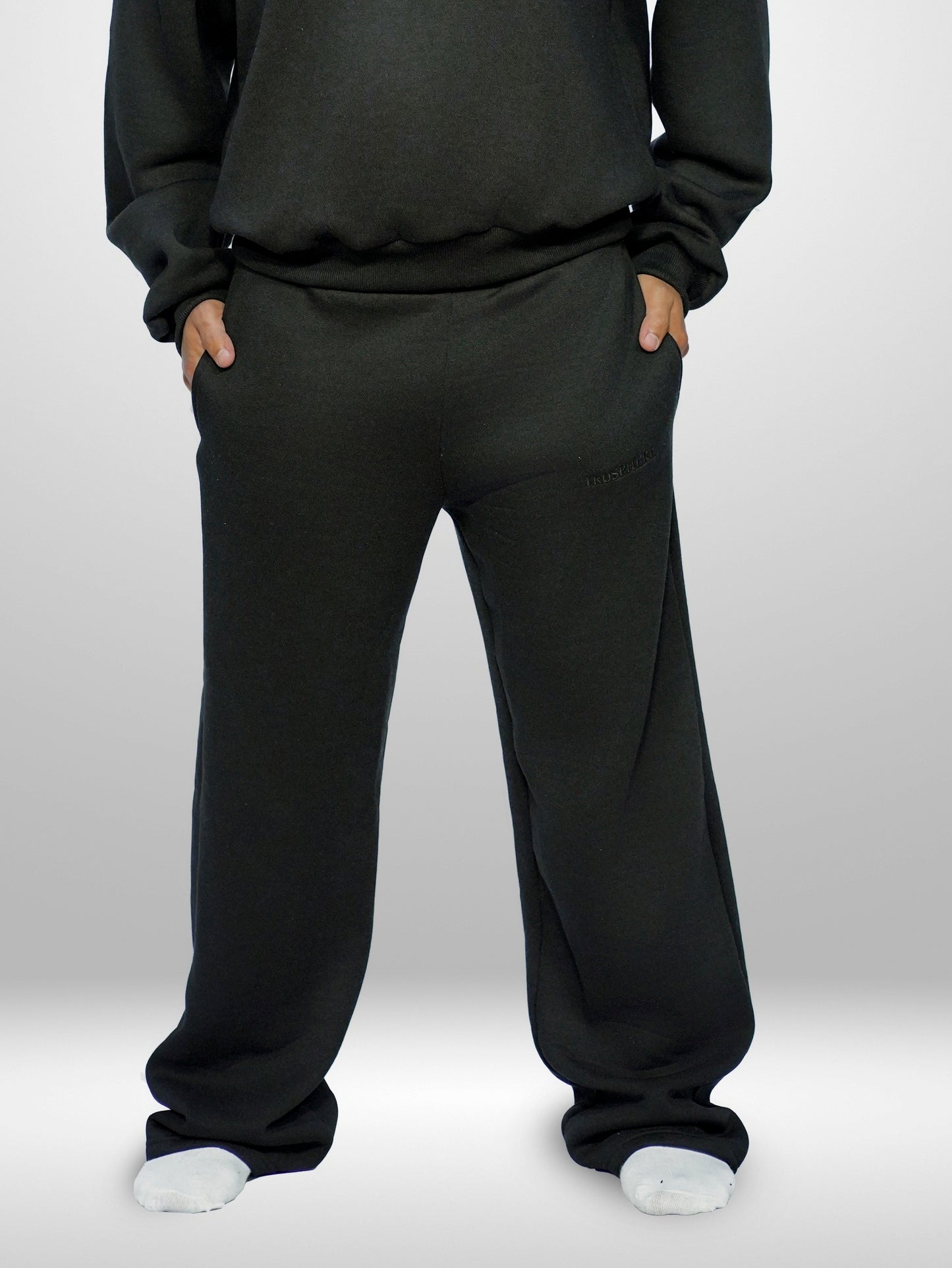 Trusphere™ Aura Series 01 – Buggy Fleece Pants